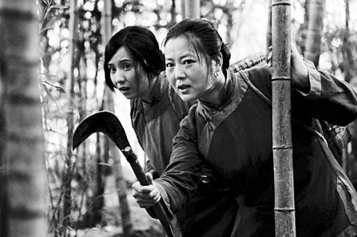 从1958年到2011年《党的女儿》电影版和电视版相隔整整53年再重新