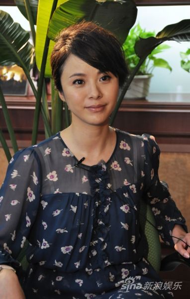 新浪娱乐讯 2011年8月15日,杨若兮(微博)接受了某栏目的个人专访