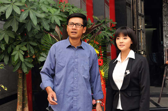 曾在2002年享誉海峡两岸,创下收视奇迹的经典电视剧《世间路》,因其