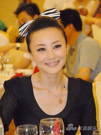 《兄弟海》吴岱凝惨遭侯勇休妻 演绎传奇女性