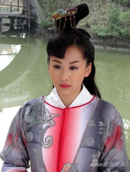 《孔雀翎》三登央视一套 穆婷婷悲情结局赚眼泪