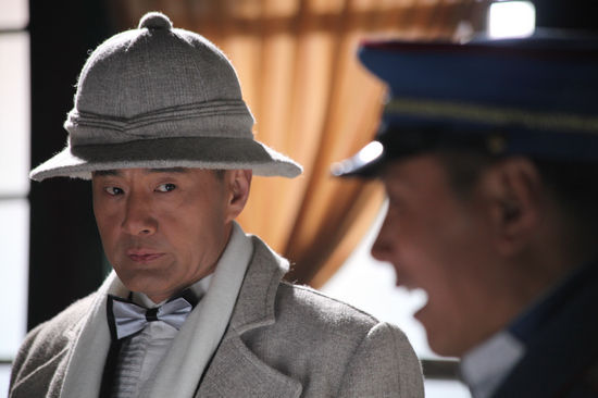 于荣光剧照 新浪娱乐讯 于荣光主演,讲述蔡锷将军传奇的电视剧《护国