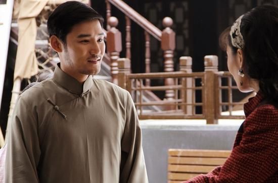 《乱世情缘》高凯元搭档谋女郎共谱革命之路