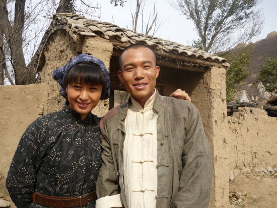 《我的故乡晋察冀》热拍 王红舟阎学晶合作默契