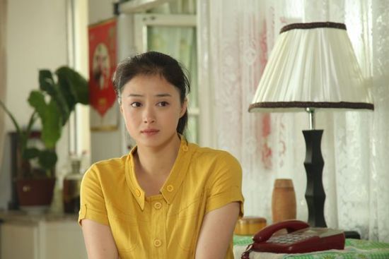 村官 蒋欣写真 新浪娱乐讯 由蒋欣(微博)担纲女一号的新农村题材电视