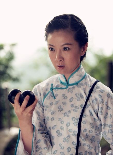 《铁血使命》高斯剧中玩转炸弹成专家(图)