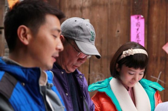 孙文学导演给刘钇彤和保剑锋讲戏