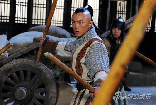 《建元风云》武戏剧照曝光 谢苗以寡敌众显威武