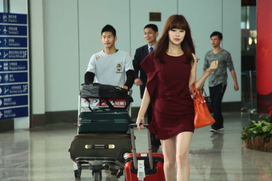 梁哥开战梁哥是黑漫画