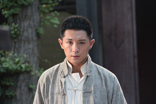 于立清新作《锁侠》热播 郑晓东卷进兄妹虐恋