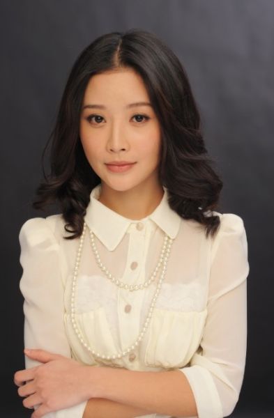 新秀瑛子《知青》变身尖酸刻薄知青