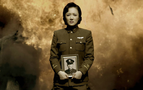 《血战长空》李依晓不惧爆破穿越火线