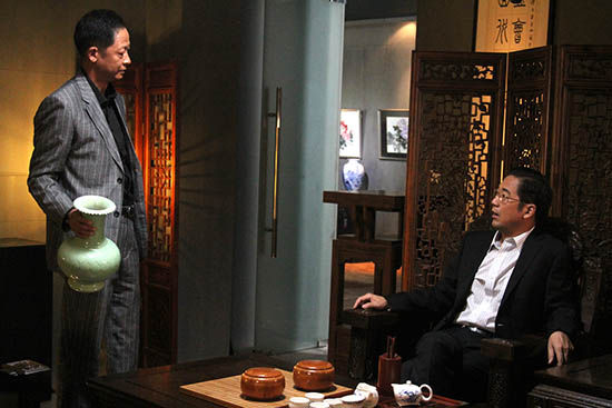 急功近利的徐艺终于失去一切只剩亲情 新浪娱乐讯 电视剧《青瓷》将