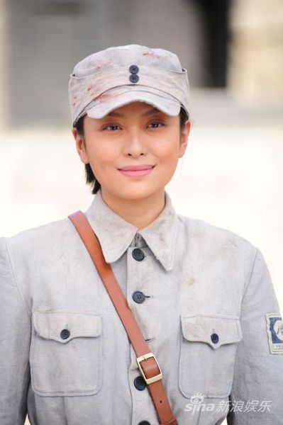 齐芳饰演八路军女政委江岱云 齐芳《我的故乡晋察冀》剧照 牺牲前向