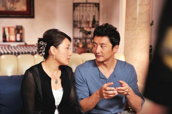 据悉,涂松岩在剧中饰演凯丽的儿子柳志文,因与妻子达成共识坚持"丁