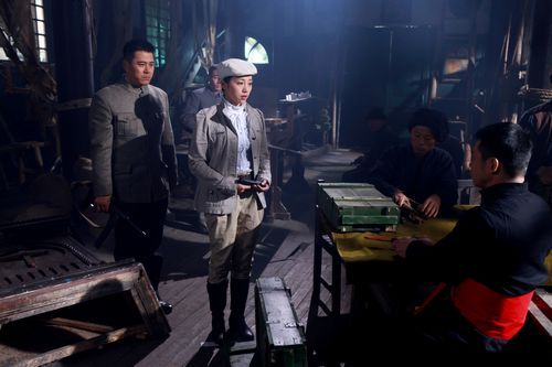 张龄心特工造型 张龄心执行任务 新领域新浪 谍战剧《五号特工组2》