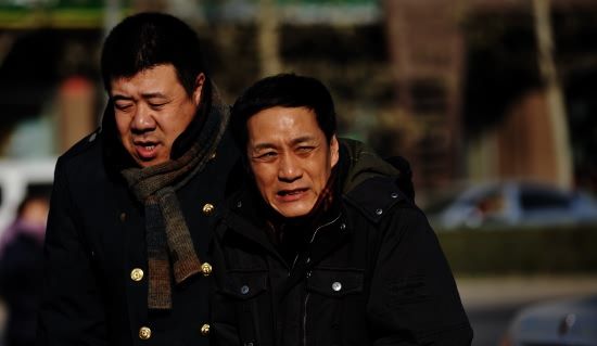 《幸福向前走》冯远征秦卫东演绎真爷们