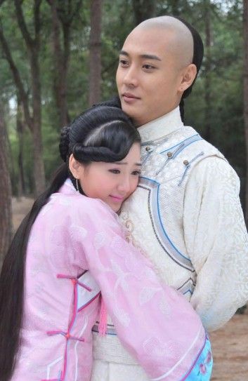 《咏春传奇》热播 张丹峰上演英雄救美