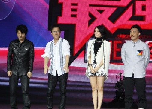 吕焕斌上任布局 数档歌唱节目围攻好声音