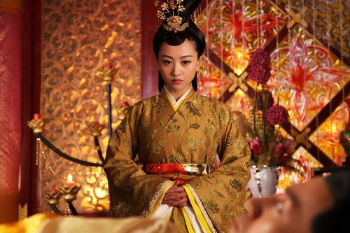 《陆贞传奇》开播 杨蓉变身腹黑女高管