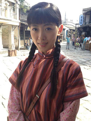 一代枭雄马灿灿拍戏紧张获孙红雷安慰