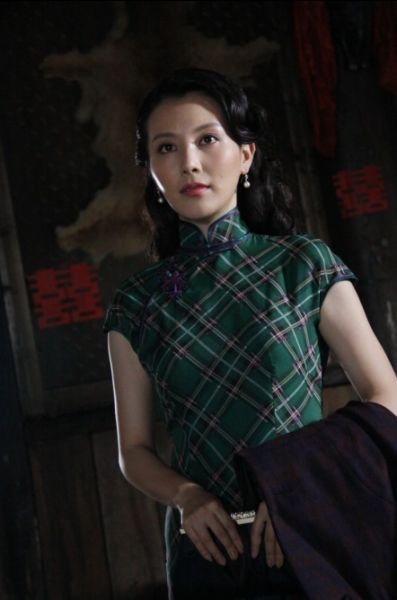 《斩匪》热播 刘雨鑫难舍旗袍情缘