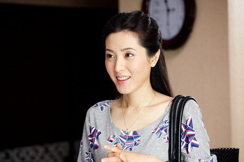 正文摘要:  由曾黎领衔主演,汇集了闫学晶,李崇霄,赵岩松等实力派演员