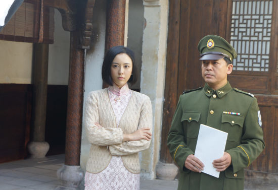 反击首播收官吕佳容百变荧屏夺眼球