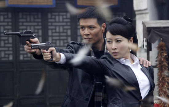 毛俊杰[微博],章雯淇等实力派演艺明星主演的大型谍战电视剧《苍狼》