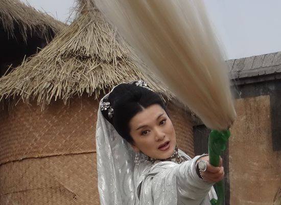 02 15:16:33 新浪娱乐 《天龙八部》阎青妤饰刀白凤 阎青妤《天龙八部