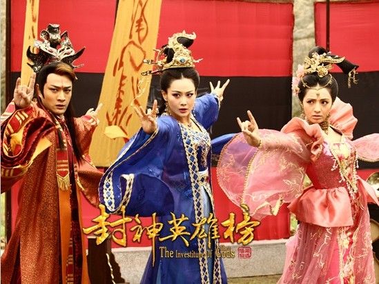 封神英雄榜热播麦迪娜展精湛舞技