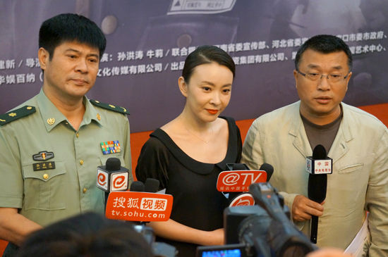 摘要:  为缅怀抗日英烈吉鸿昌弘扬爱国主义精神,导演康洪雷将拍摄电视