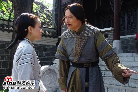 脱龙袍周野芒《雄关遗梦》变痴情大管家(组图)