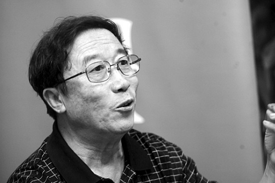 孙丹林品读历史人物 痛批影视戏说(组图)