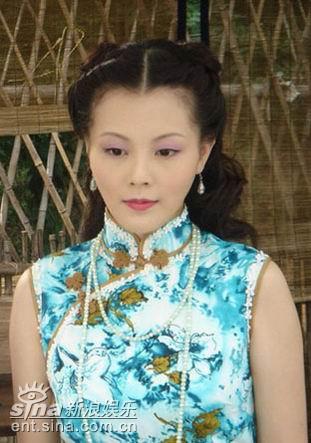 《上海王》刘雨鑫美艳出场“折磨”袁立(组图)