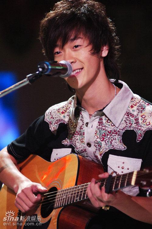 ͼ�ģ����������ǿ������--������Ա�Ե��Գ�