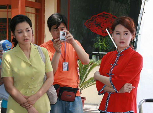 杨欣再演反一号 活灵活现塑造是非小女人(组图