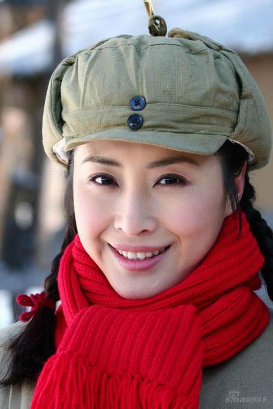 铿锵玫瑰王雅捷坚毅女兵的荧幕柔情(组图)