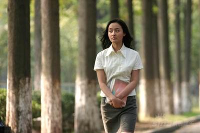 《青春》京城热播赵琳纯美气质撼动人心(组图)