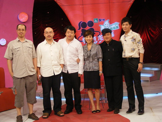 翻版“赵本山”《情感龙门阵》遭王东方挑战(图)
