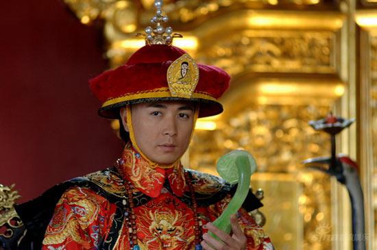 保剑锋客串《绣娘兰馨》沉默是金为诀窍(组图)