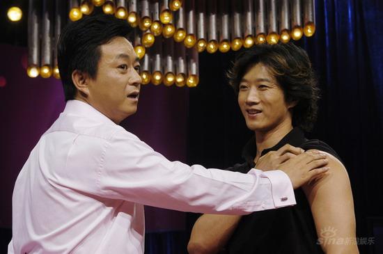 东方天鹅吴正丹魏葆华做客艺术人生(组图)