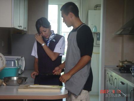 《小家大事》符馨尹高云翔苦熬爱心汤(组图)