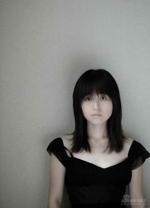 宫哲首度荧幕亮相(组图)