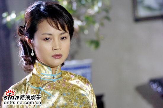 生长在西子湖畔的杭州市话剧团演员茹萍在《暗哨》中饰演女主角楚