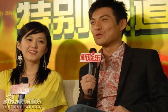 图文：张娜拉严宽聊新剧--俊男美女