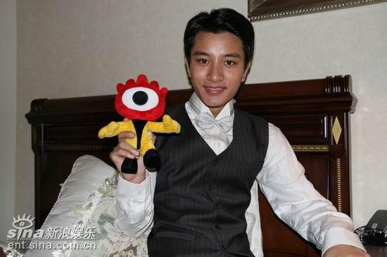 图文：独家探班《生死桥》--贾乃亮和小浪人
