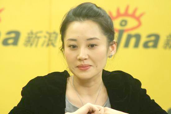 图文：许晴于和伟聊《局中局》--许晴樱桃小口