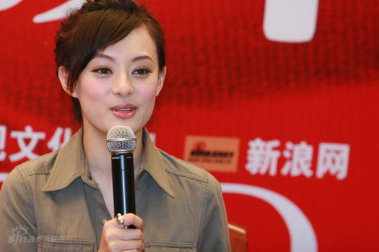图文：海岩《舞者》发布会--孙俪接受观众提问