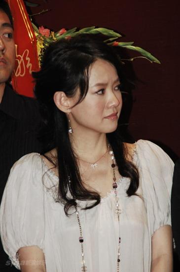 图文：《荣归》发布会--曾宝仪穿公主装